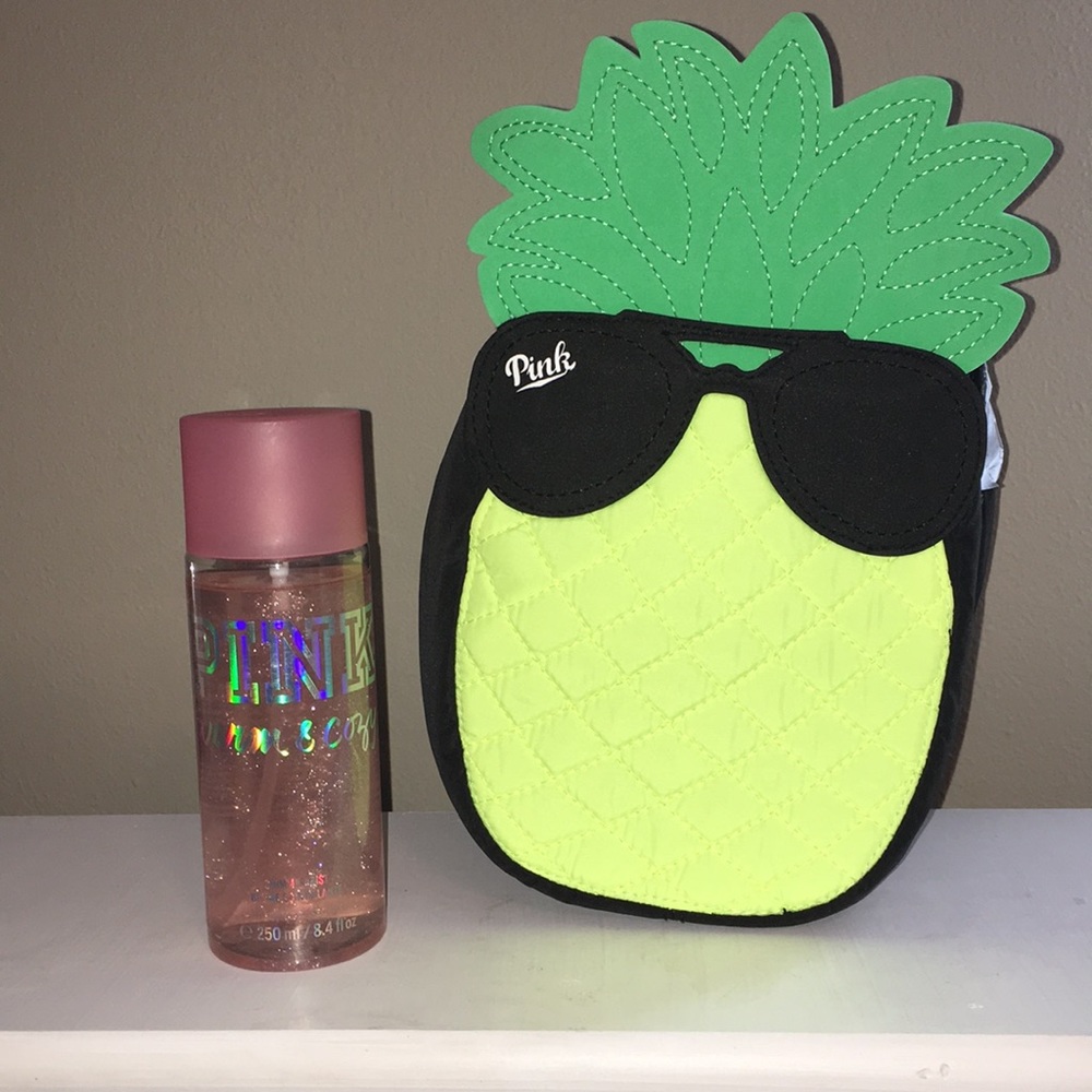 Pineapple cooler & body spray bundle! 🍍